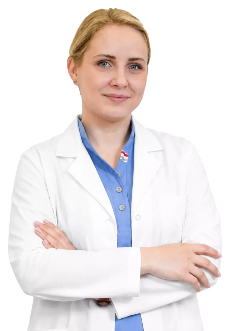Максутова Мария Игоревна — Заведующий отделением анестезиологии, ведущий ветеринарный врач-анестезиолог